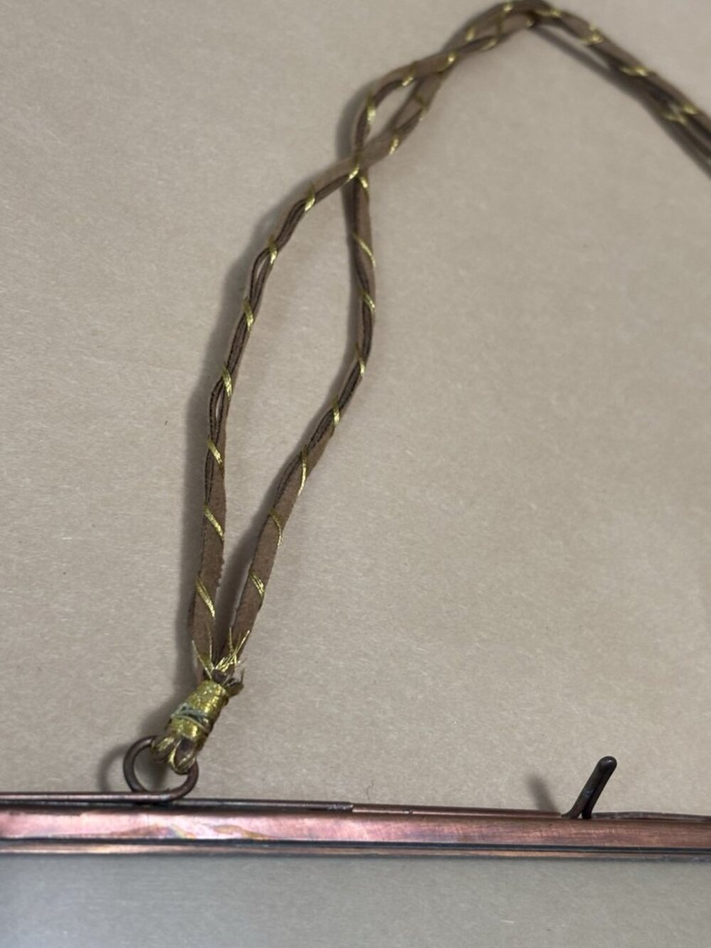 Anthropologie Viteri Hanging Ribbon Frame Square 10x10 Brass Single Gallery Wall - Picture 4 of 6